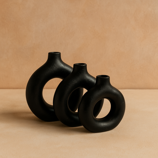 Elegant Modern Ceramic Flower Vase for Home Decor and Floral Arrangements